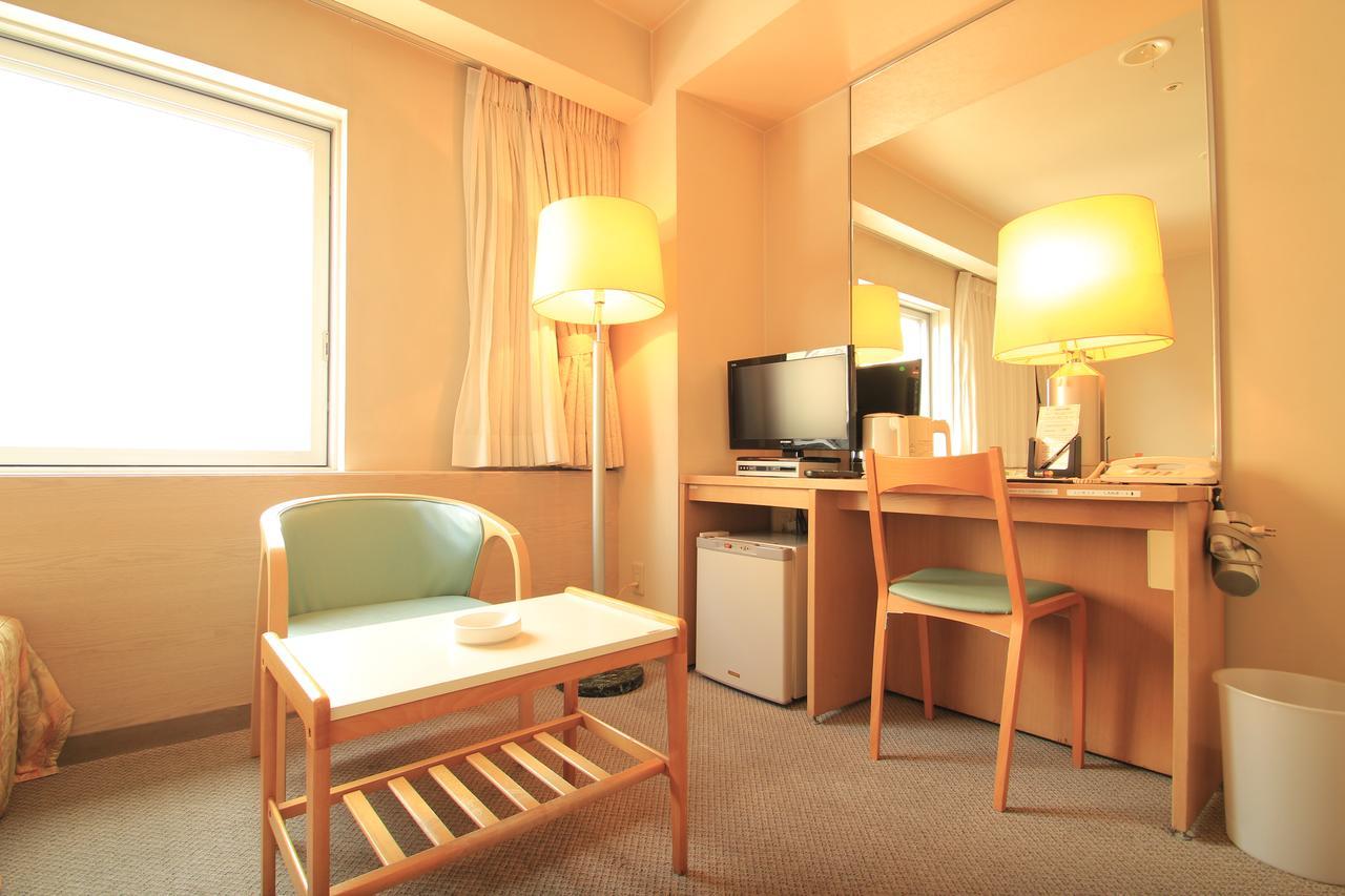 Shinsayama Daiichi Hotel エクステリア 写真